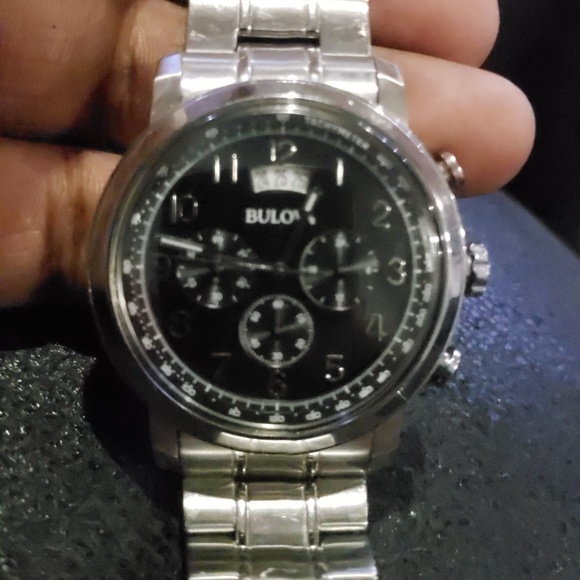 Watch - Picture 3 of 8